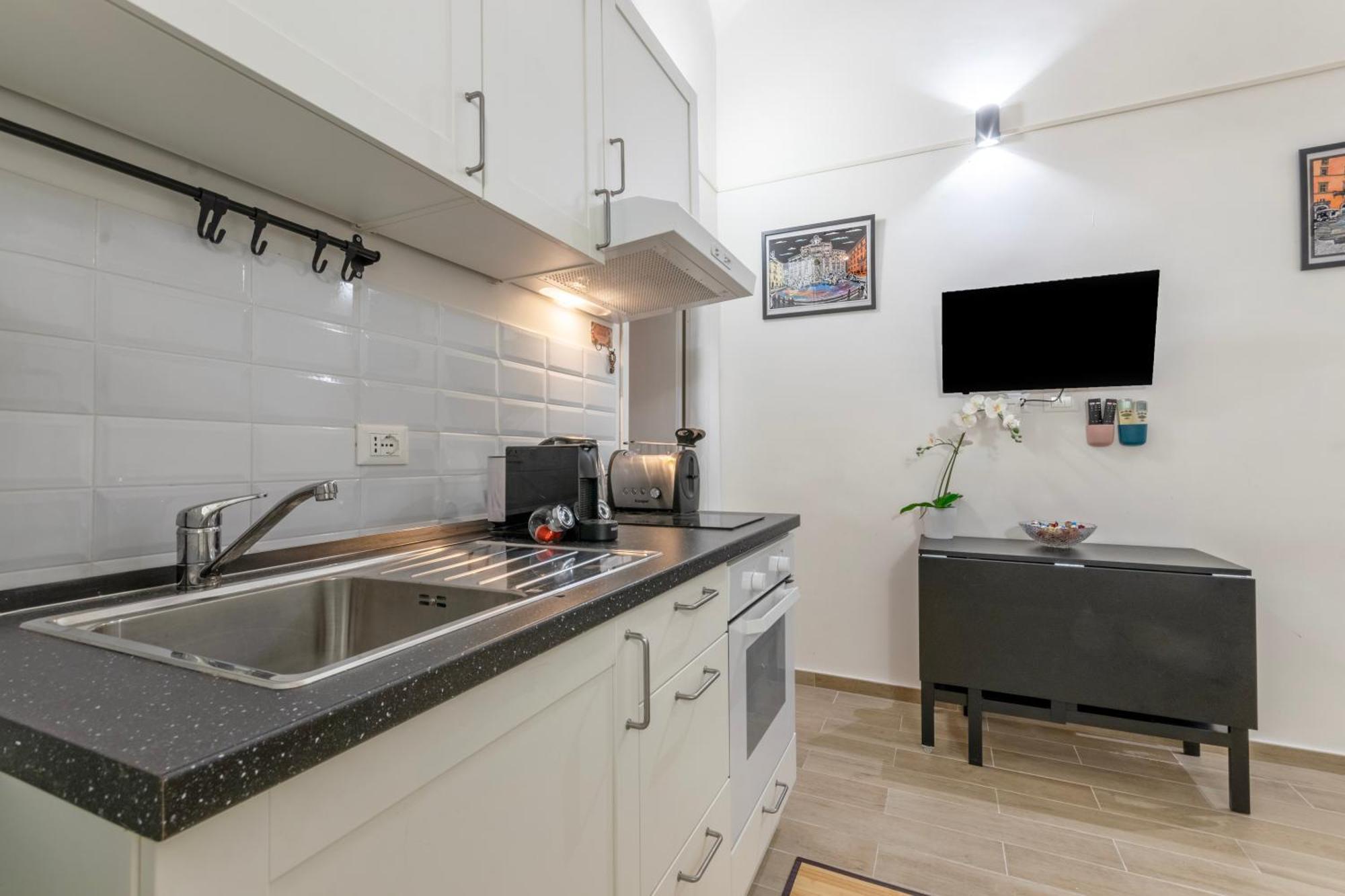 Appartamento Marcantonio Colonna - Loft X5 Persone, Wi-fi, Aria Condizionata Nelle Camere, Parcheggio Privato, Metro A Lepanto 800mt Da Vaticano